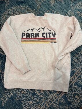 Park City Utah Crewneck Sweatshirt - cream